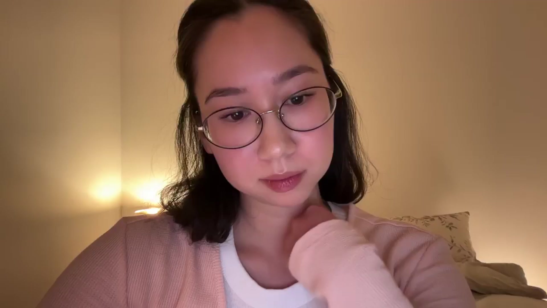 Gallery image thumbnail from cute_asian69's myfreecams stream on, 12/06/2024, 24:06 image 11 of 20