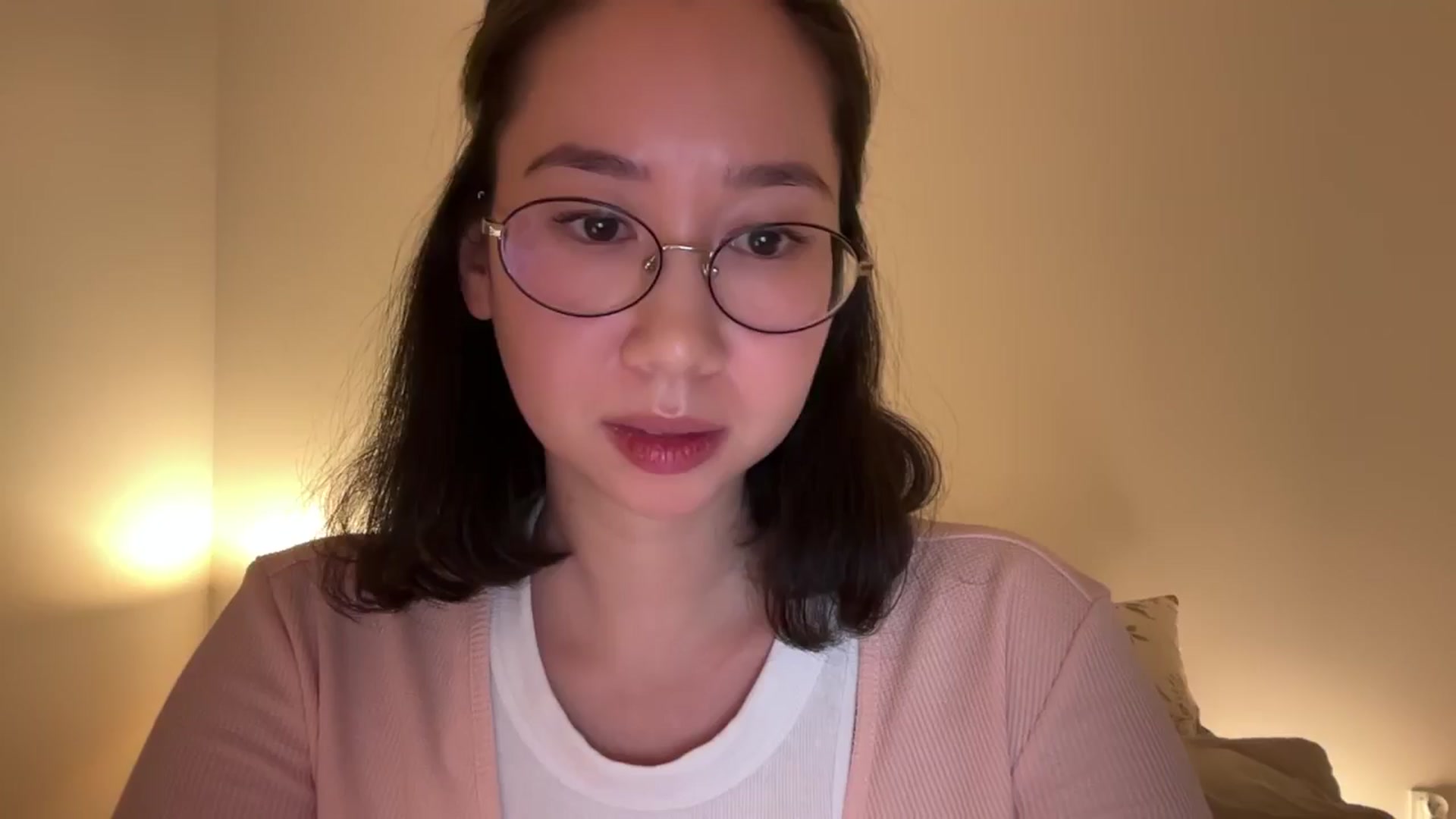 Gallery image thumbnail from cute_asian69's myfreecams stream on, 12/06/2024, 01:31 image 5 of 20