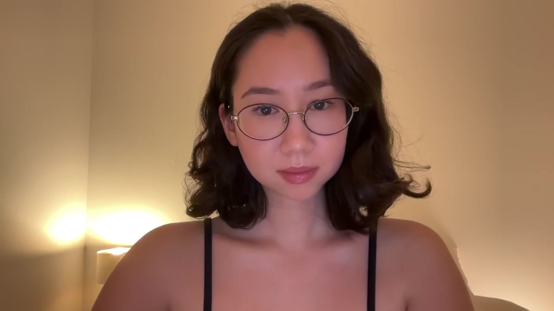 Gallery image thumbnail from cute_asian69's myfreecams stream on, 12/16/2024, 24:30 image 10 of 20