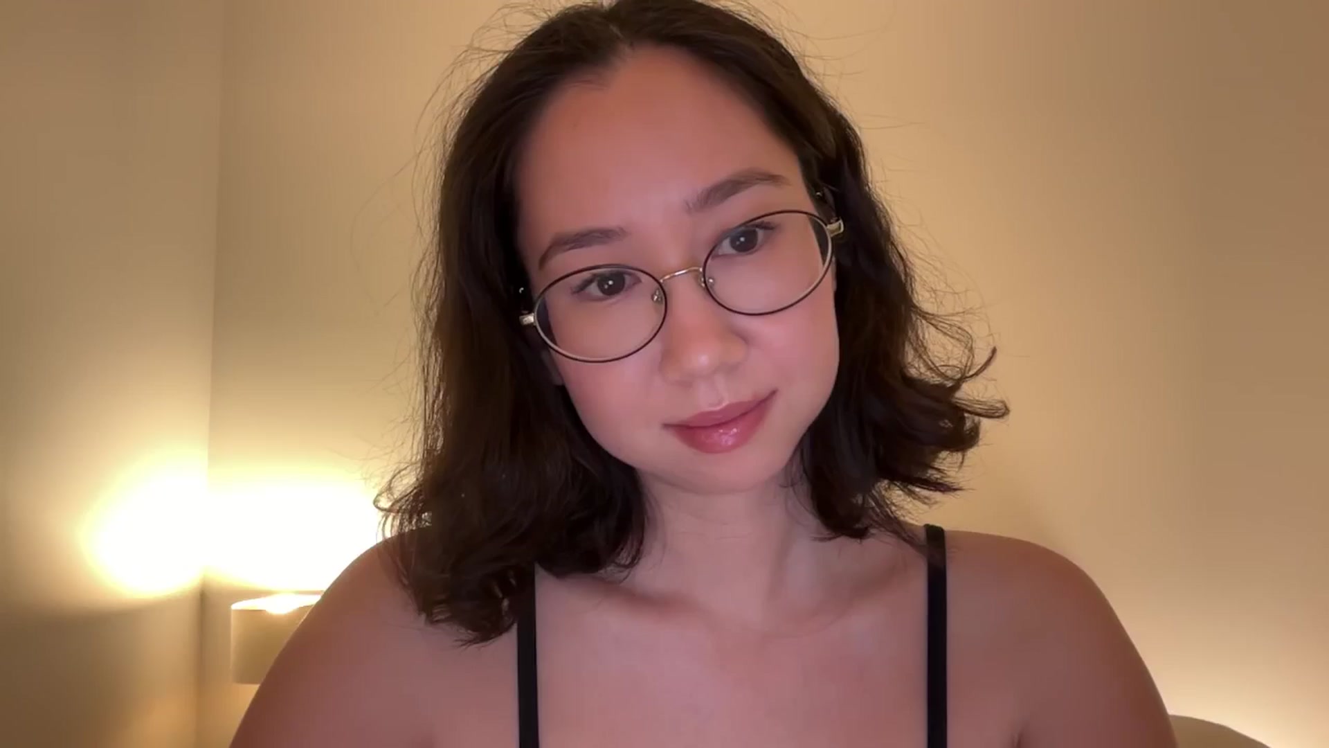 Gallery image thumbnail from cute_asian69's myfreecams stream on, 12/16/2024, 24:30 image 6 of 20