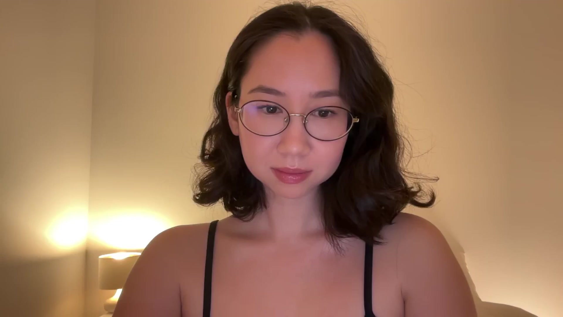 Gallery image thumbnail from cute_asian69's myfreecams stream on, 12/16/2024, 24:30 image 8 of 20