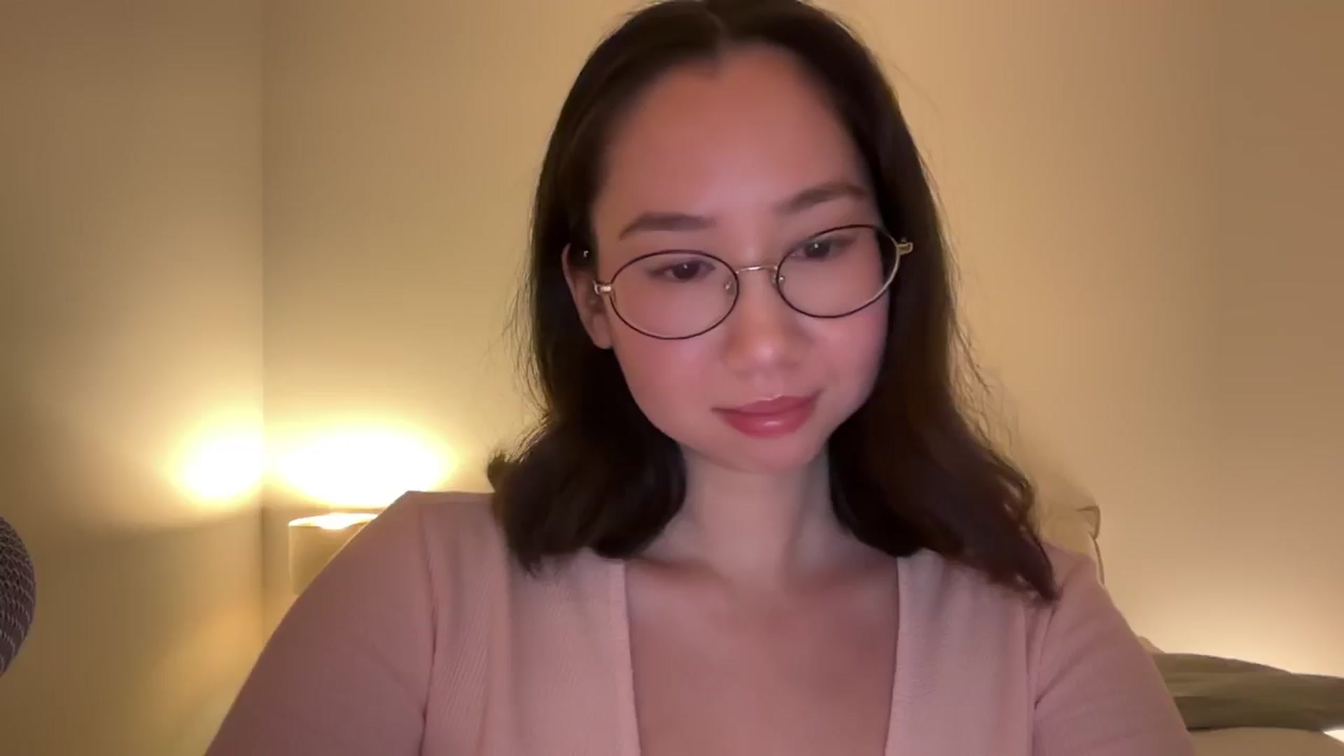 Gallery image thumbnail from cute_asian69's myfreecams stream on, 12/22/2024, 03:25 image 12 of 20