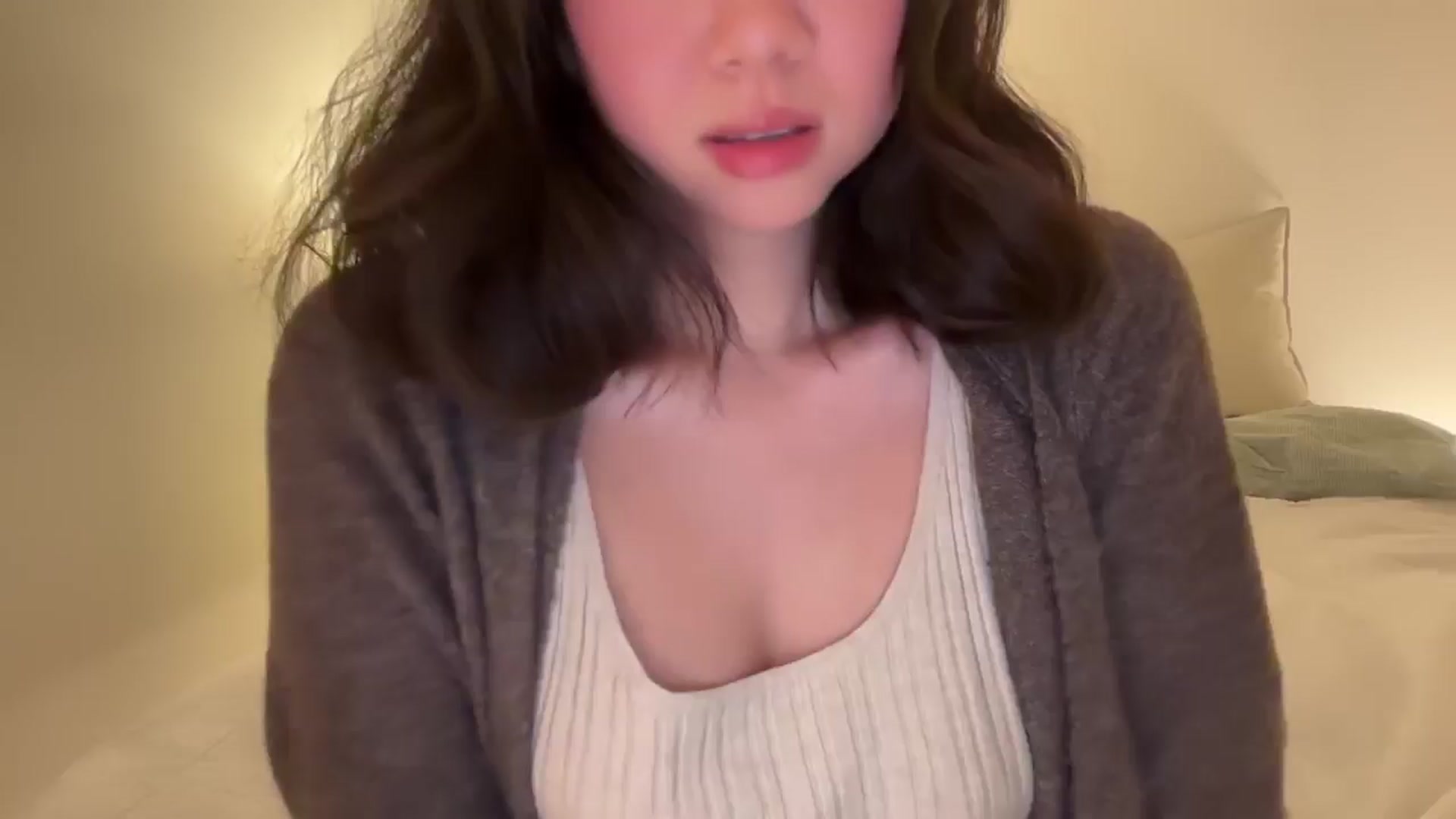 Gallery image thumbnail from cute_asian69's myfreecams stream on, 12/23/2024, 01:58 image 2 of 20