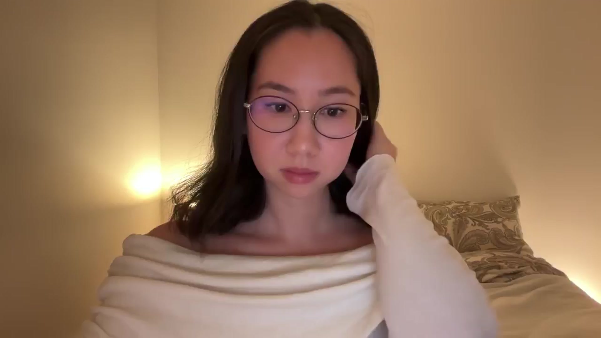 Gallery image thumbnail from cute_asian69's myfreecams stream on, 12/27/2024, 24:17 image 20 of 20