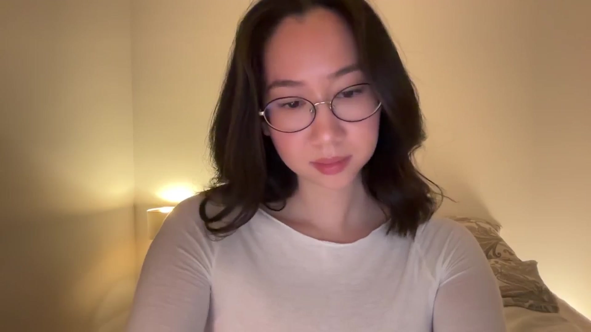 Gallery image thumbnail from cute_asian69's myfreecams stream on, 12/29/2024, 05:17 image 9 of 20