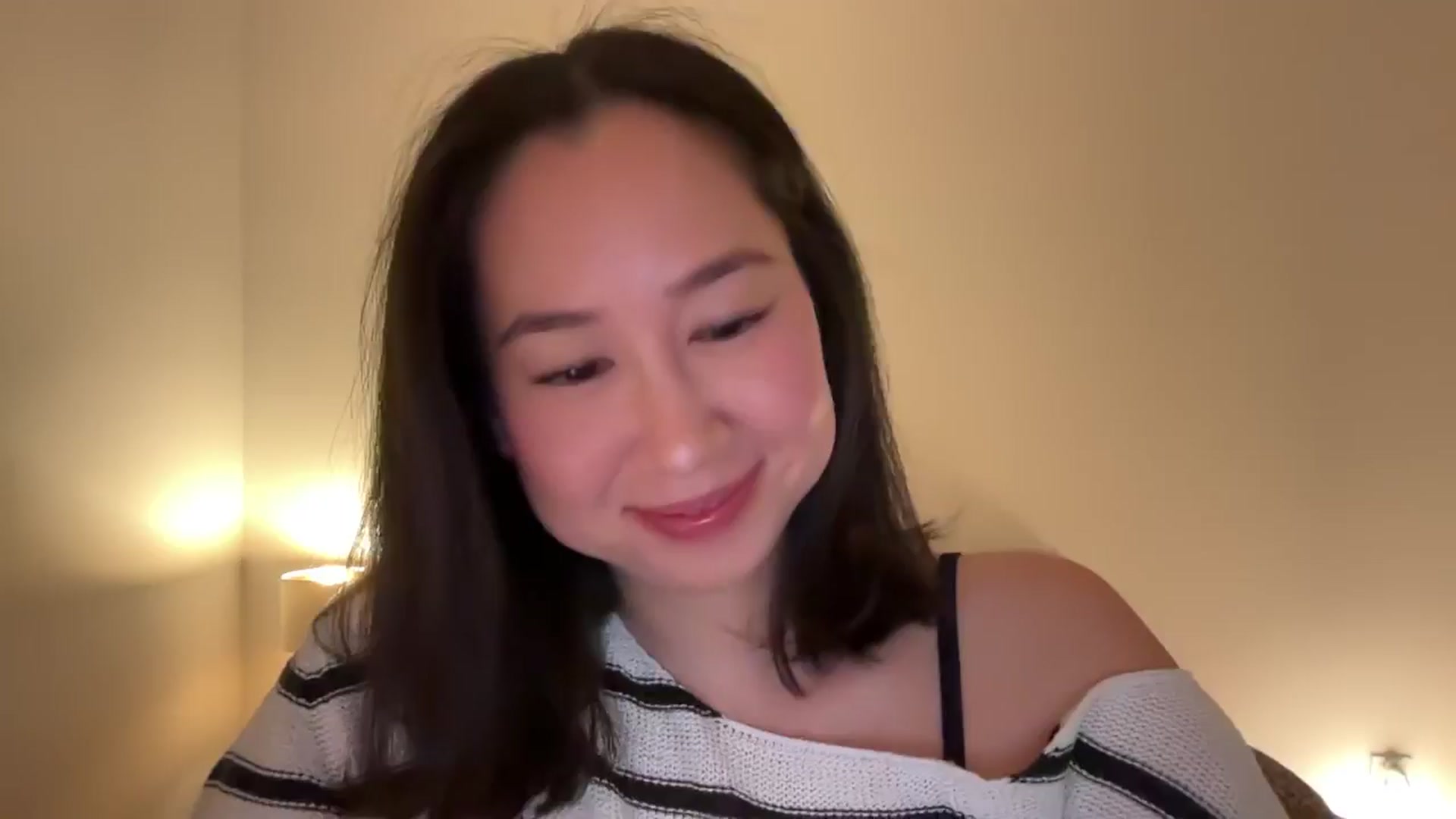 Gallery image thumbnail from cute_asian69's myfreecams stream on, 01/12/2025, 24:01 image 12 of 20