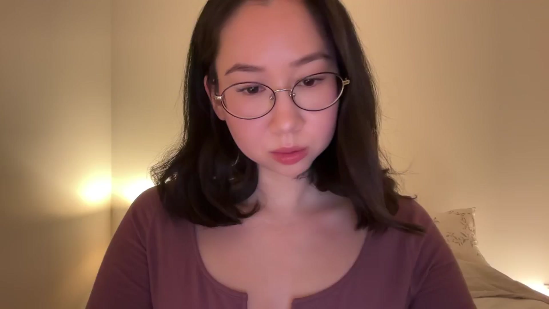 Gallery image thumbnail from cute_asian69's myfreecams stream on, 01/16/2025, 24:05 image 8 of 20