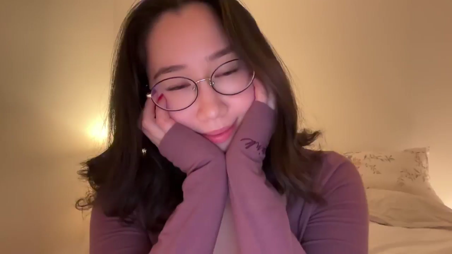 Gallery image thumbnail from cute_asian69's myfreecams stream on, 01/16/2025, 02:25 image 20 of 20