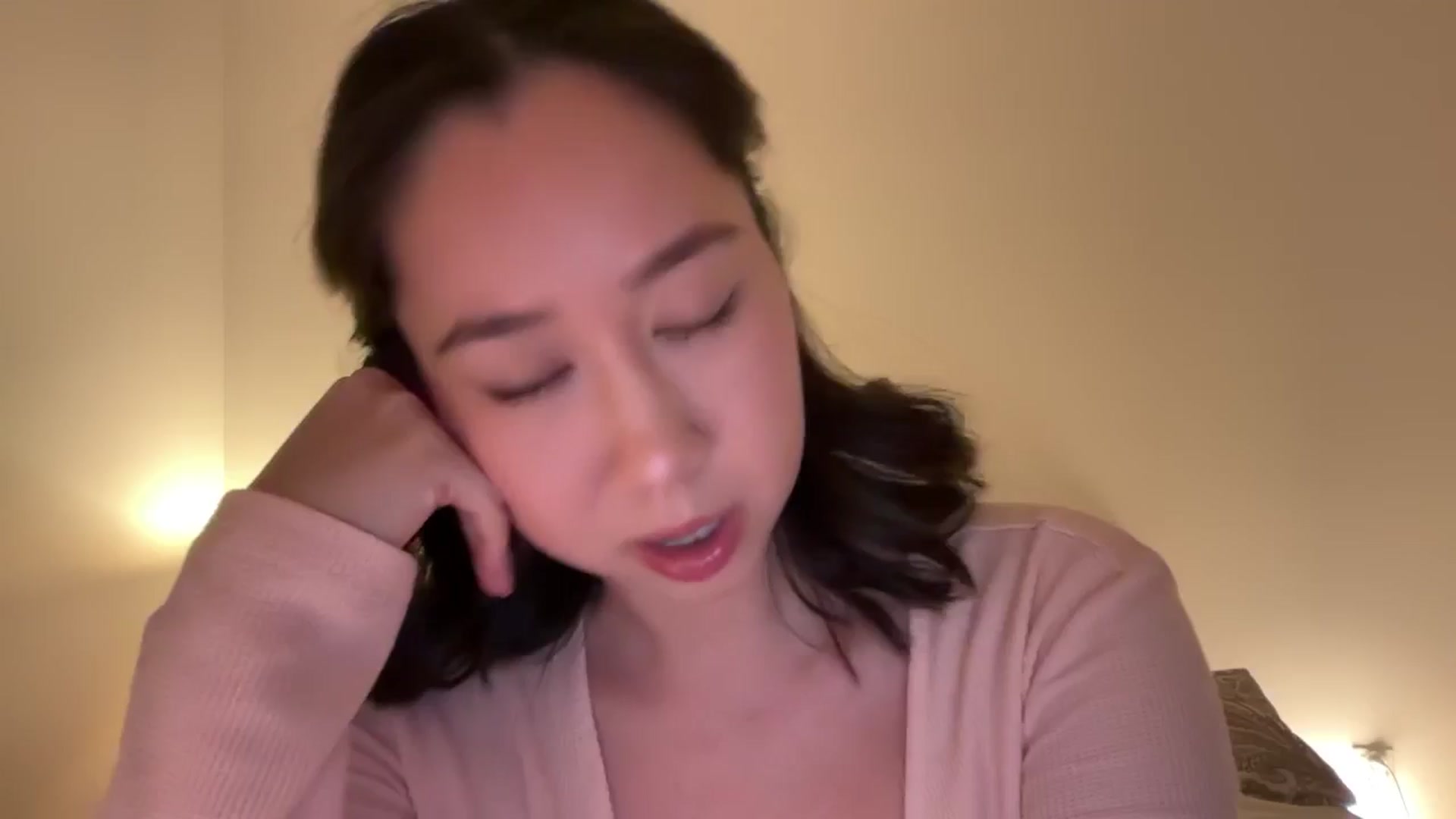 Gallery image thumbnail from cute_asian69's myfreecams stream on, 01/26/2025, 23:07 image 7 of 20