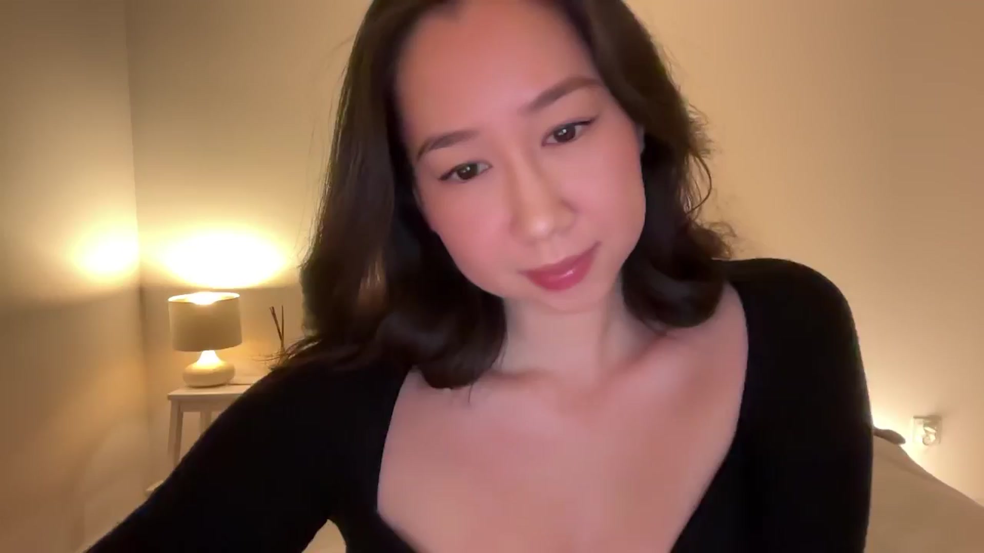 Gallery image thumbnail from cute_asian69's myfreecams stream on, 01/30/2025, 24:01 image 19 of 20