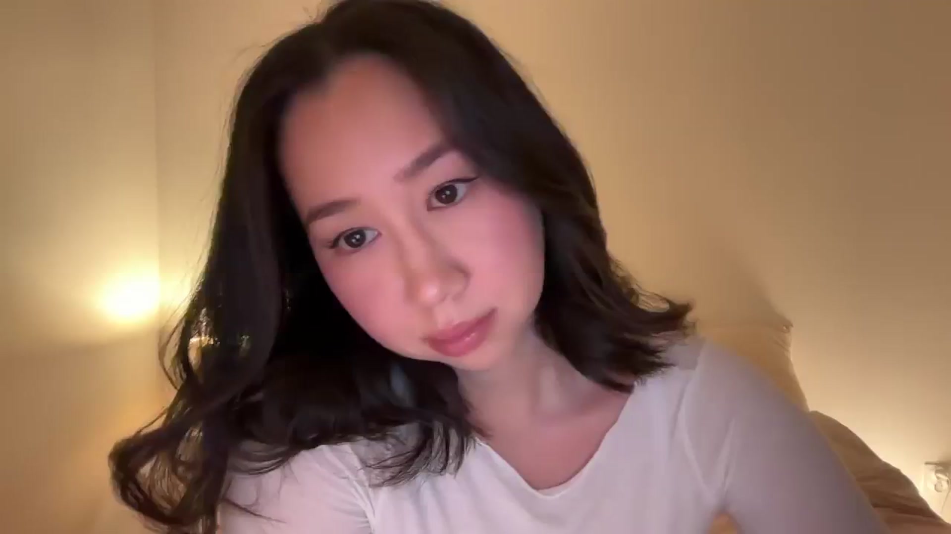 Gallery image thumbnail from cute_asian69's myfreecams stream on, 02/01/2025, 04:36 image 6 of 20