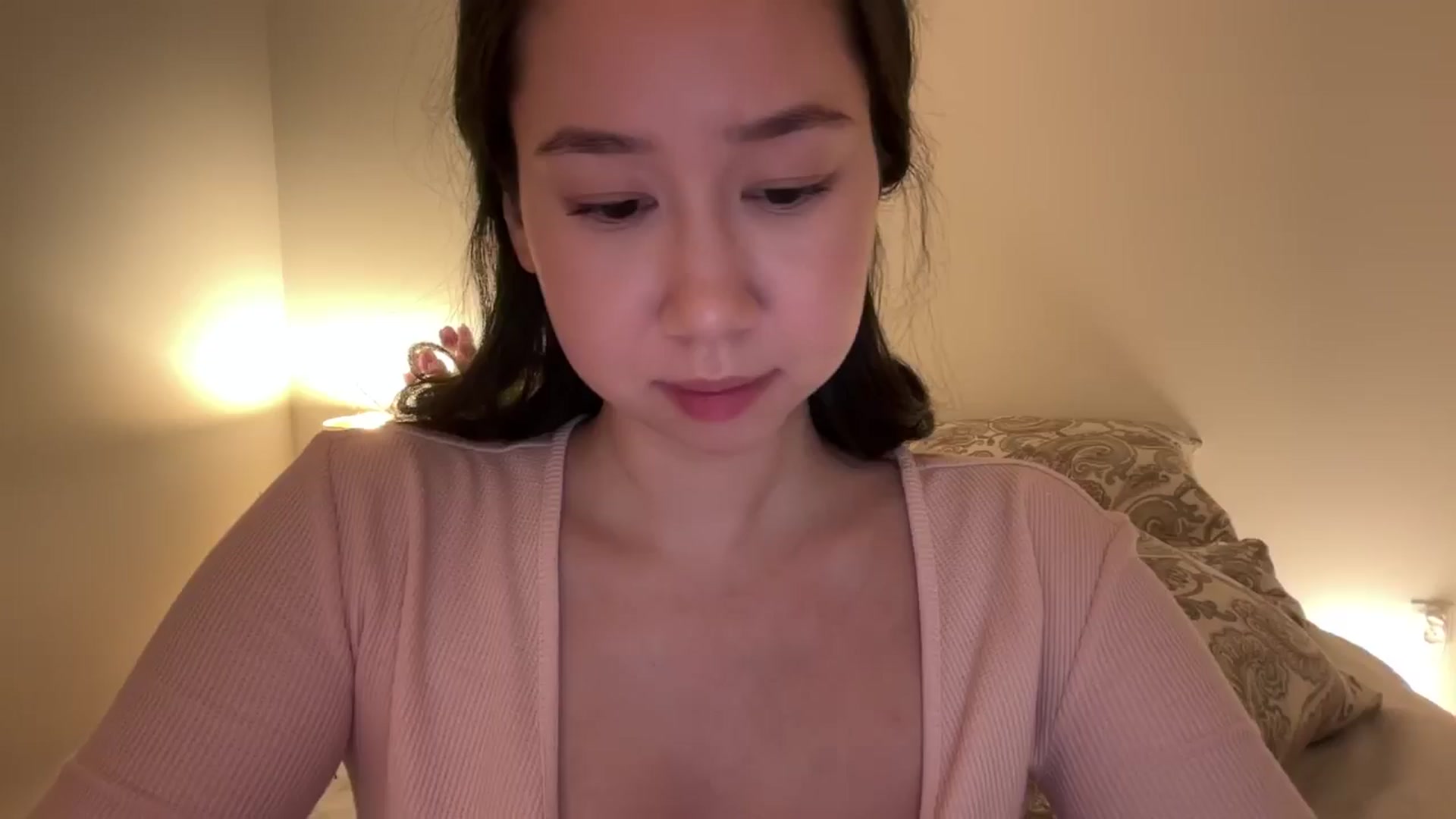 Gallery image thumbnail from cute_asian69's myfreecams stream on, 02/22/2025, 03:28 image 20 of 20
