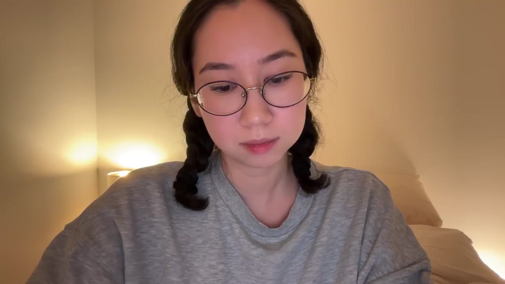 Gallery image thumbnail from cute_asian69's myfreecams stream on, 02/26/2025, 03:45 image 8 of 20