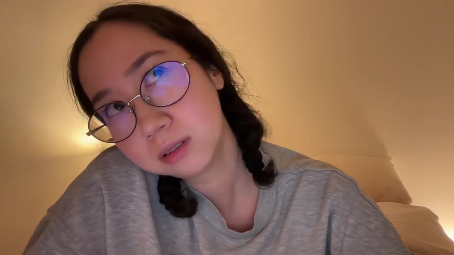 Gallery image thumbnail from cute_asian69's myfreecams stream on, 02/26/2025, 03:45 image 15 of 20