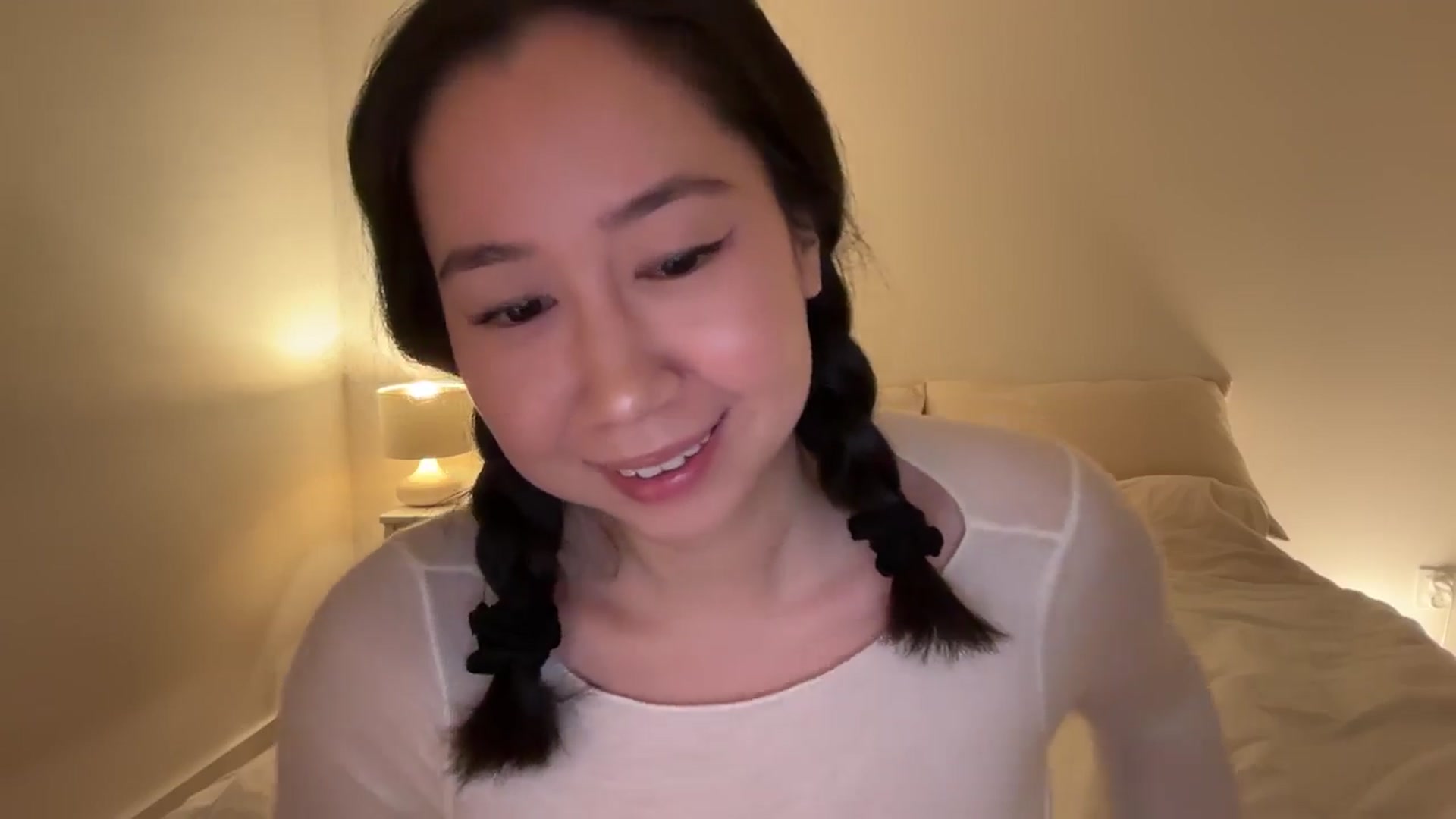 Gallery image thumbnail from cute_asian69's myfreecams stream on, 03/01/2025, 05:21 image 19 of 20