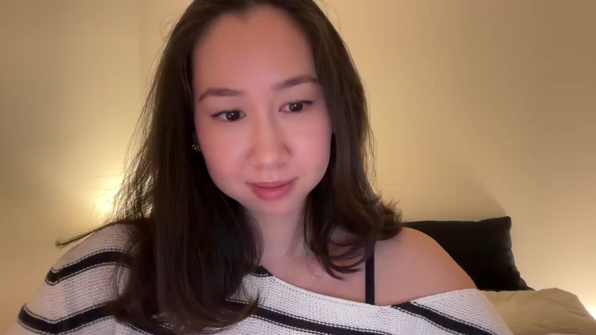 Gallery image thumbnail from cute_asian69's myfreecams stream on, 03/09/2025, 05:30 image 10 of 20