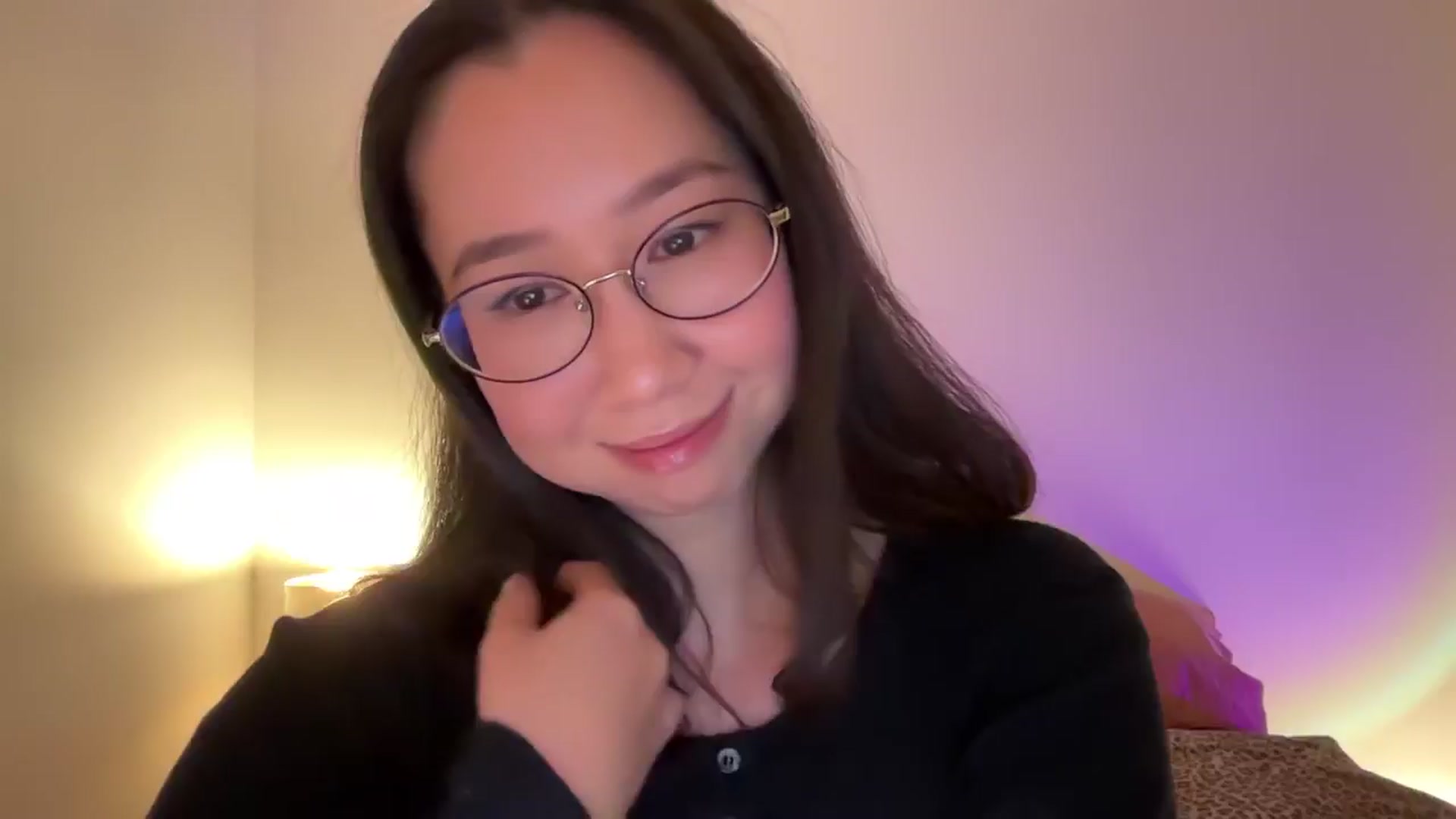 Gallery image thumbnail from cute_asian69's myfreecams stream on, 03/22/2025, 05:08 image 6 of 20