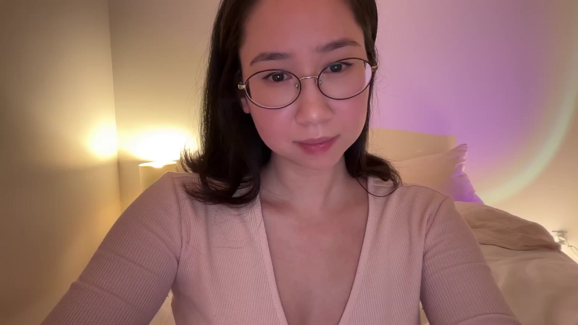 Gallery image thumbnail from cute_asian69's myfreecams stream on, 03/26/2025, 03:46 image 13 of 20
