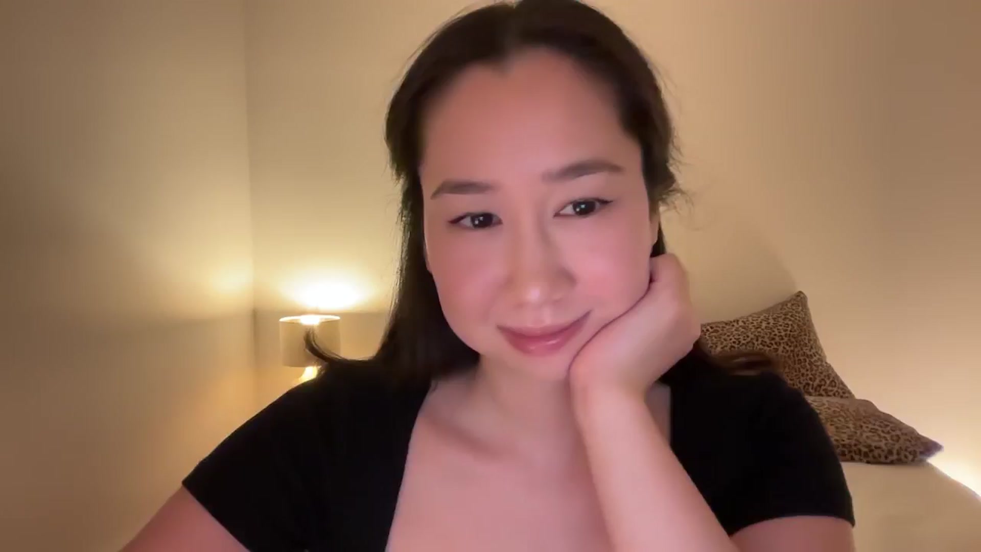 Gallery image thumbnail from cute_asian69's myfreecams stream on, 04/18/2025, 22:10 image 8 of 20