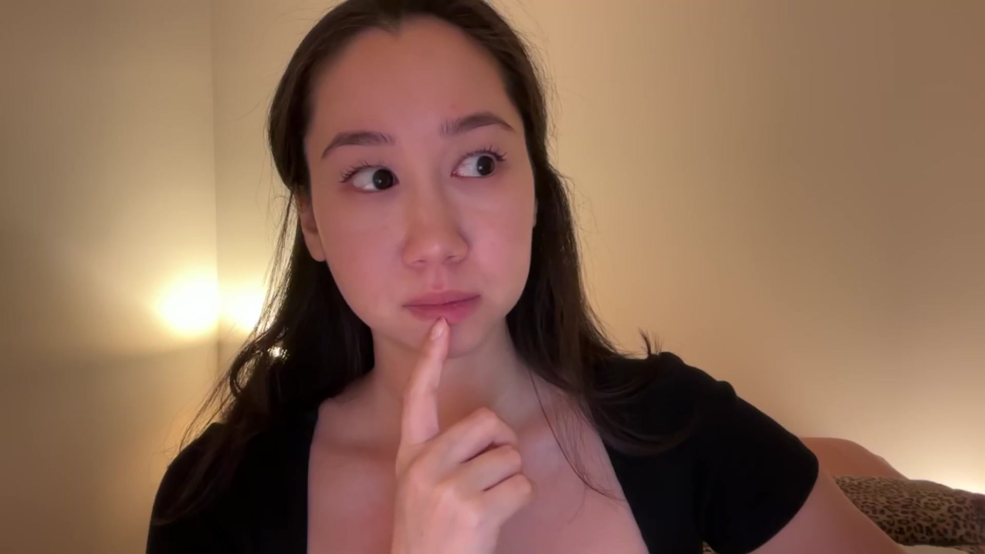 Gallery image thumbnail from cute_asian69's myfreecams stream on, 04/19/2025, 03:42 image 5 of 20