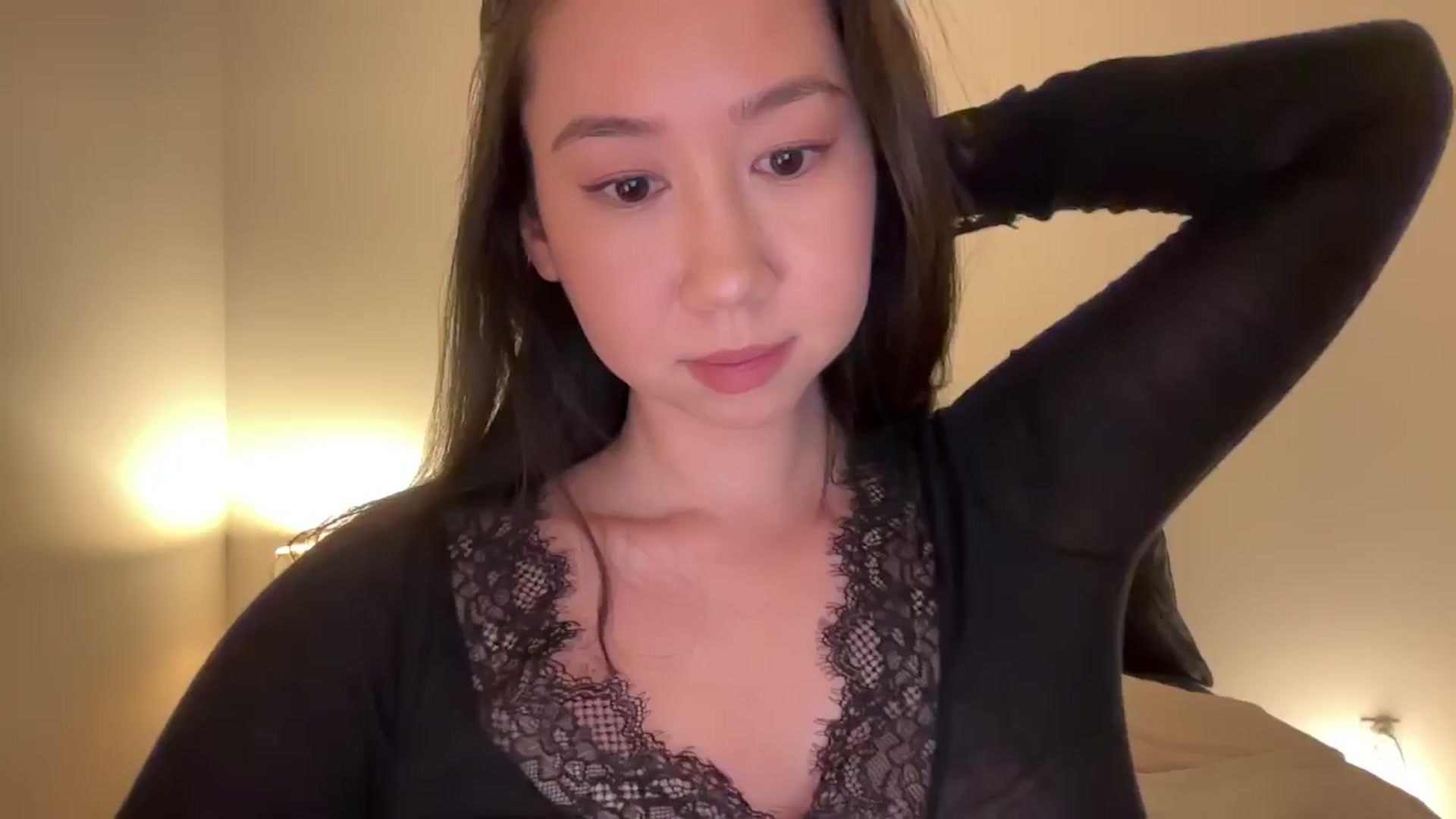 Gallery image thumbnail from cute_asian69's myfreecams stream on, 04/26/2025, 02:19 image 4 of 20