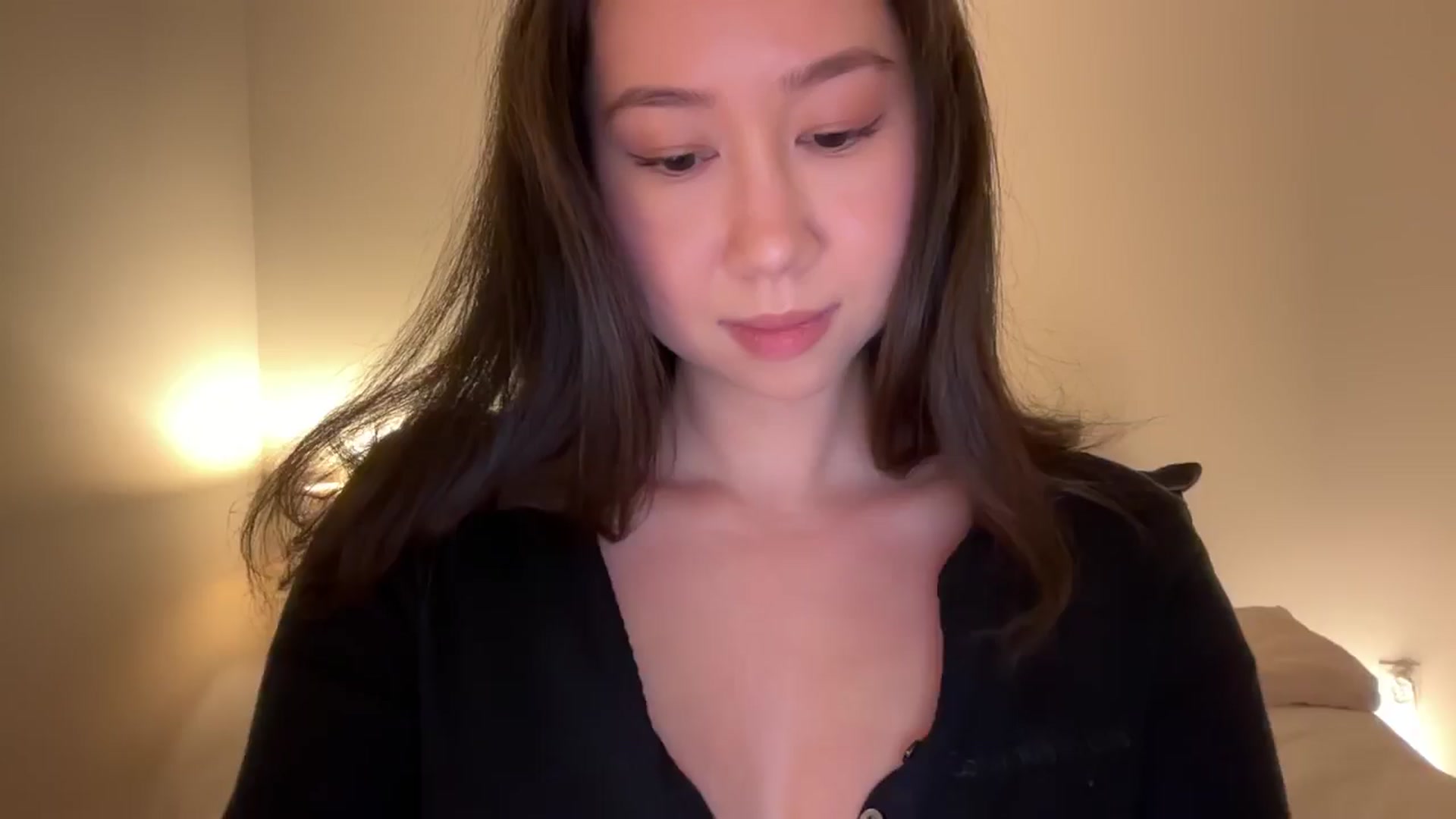 Gallery image thumbnail from cute_asian69's myfreecams stream on, 04/28/2025, 02:26 image 18 of 20