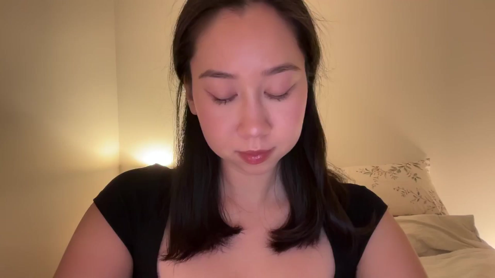 Gallery image thumbnail from cute_asian69's myfreecams stream on, 04/29/2025, 22:17 image 18 of 20