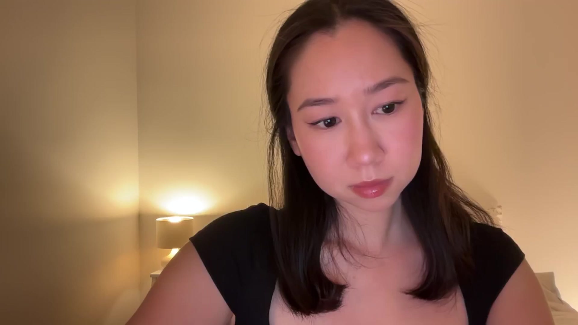 Gallery image thumbnail from cute_asian69's myfreecams stream on, 04/29/2025, 22:17 image 6 of 20