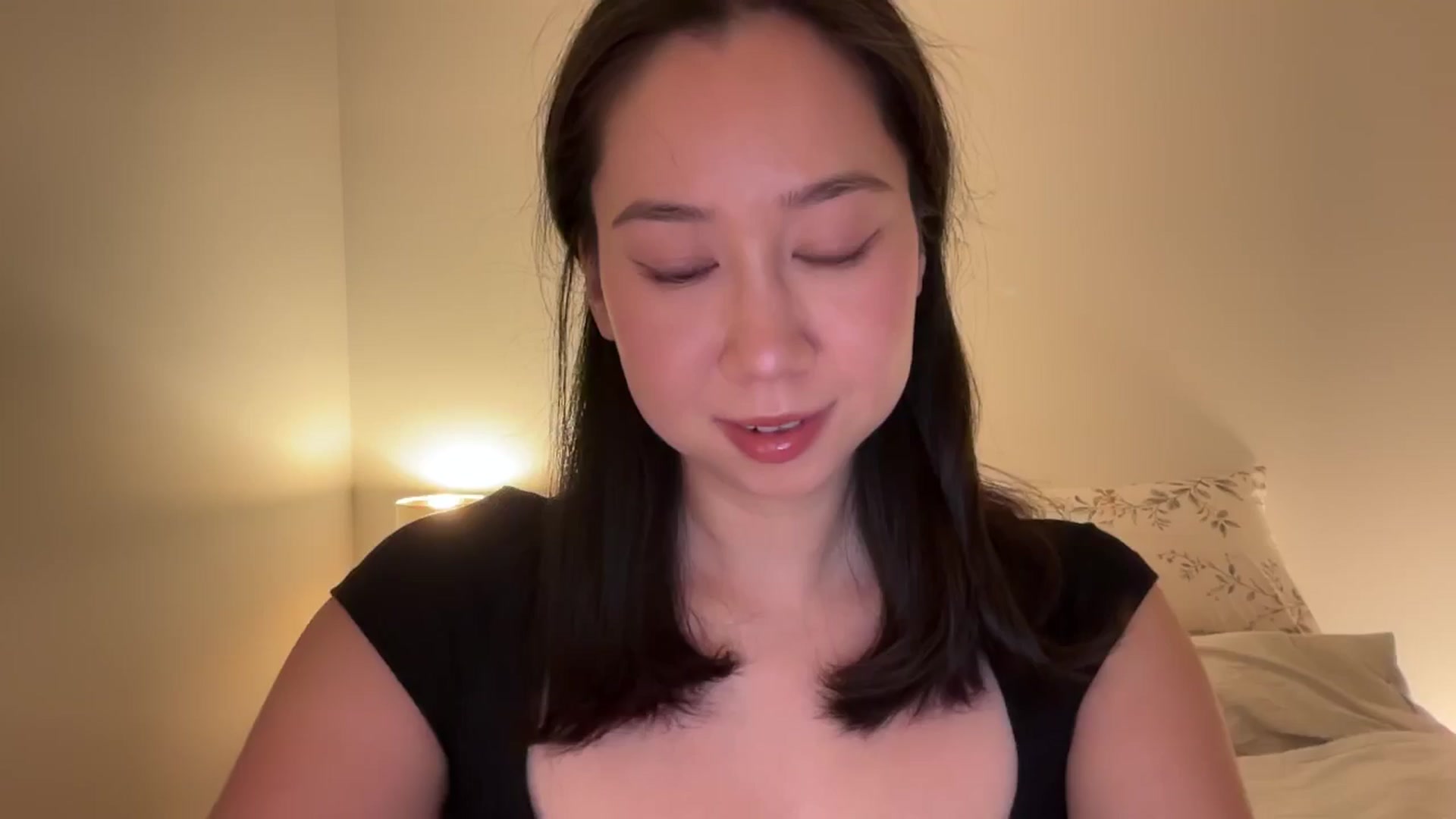 Gallery image thumbnail from cute_asian69's myfreecams stream on, 04/29/2025, 22:17 image 17 of 20