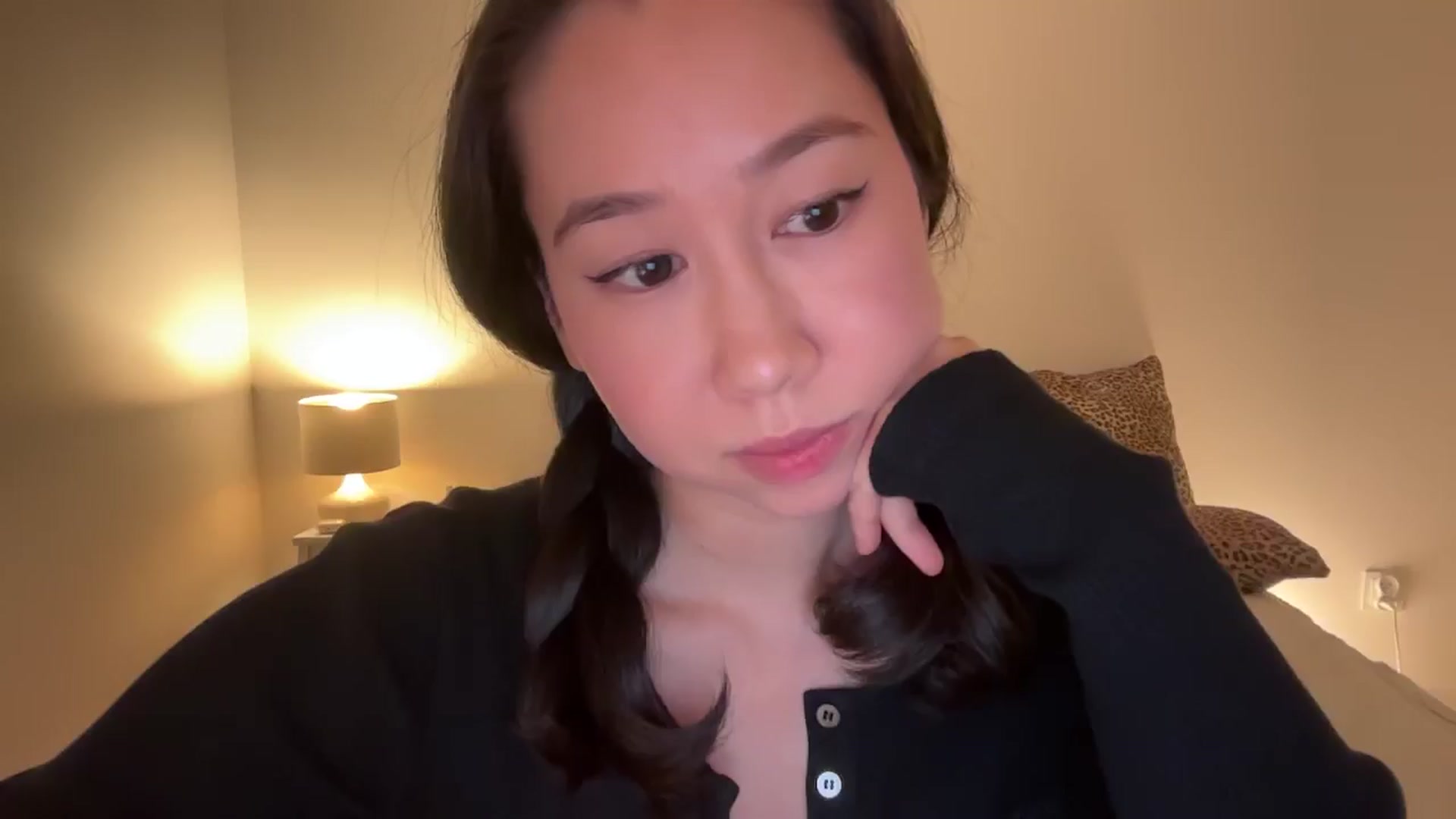 Gallery image thumbnail from cute_asian69's myfreecams stream on, 06/01/2025, 03:03 image 18 of 20
