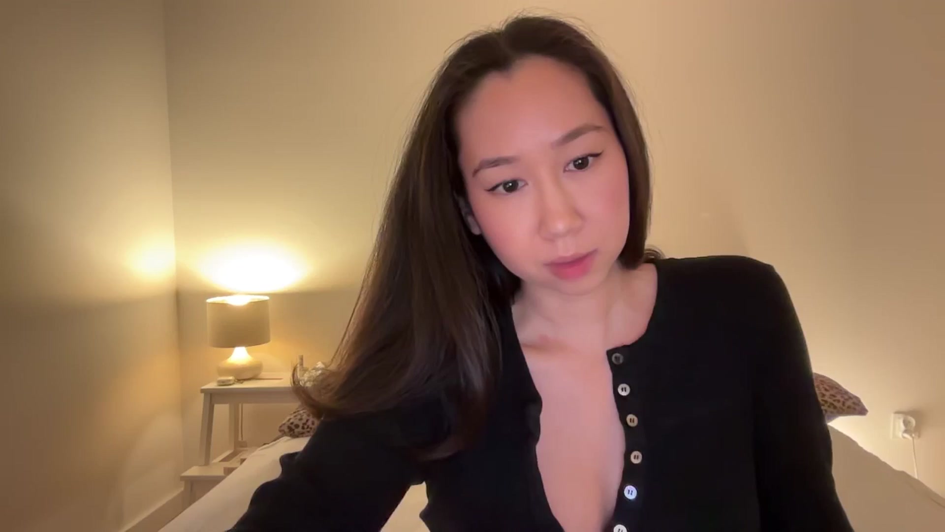 Gallery image thumbnail from cute_asian69's myfreecams stream on, 06/01/2025, 03:03 image 15 of 20