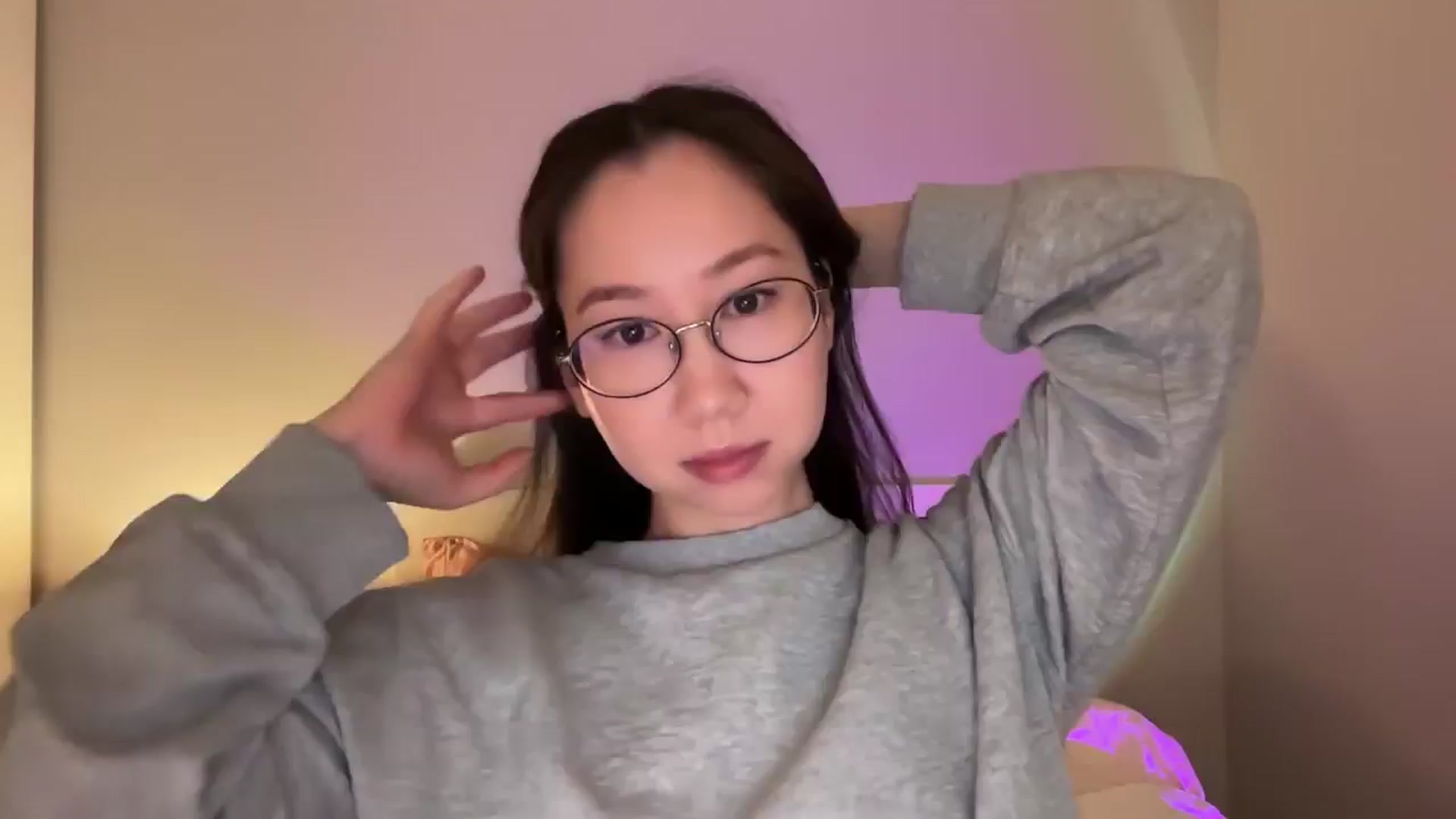Gallery image thumbnail from cute_asian69's myfreecams stream on, 01/20/2026, 17:27 image 11 of 20