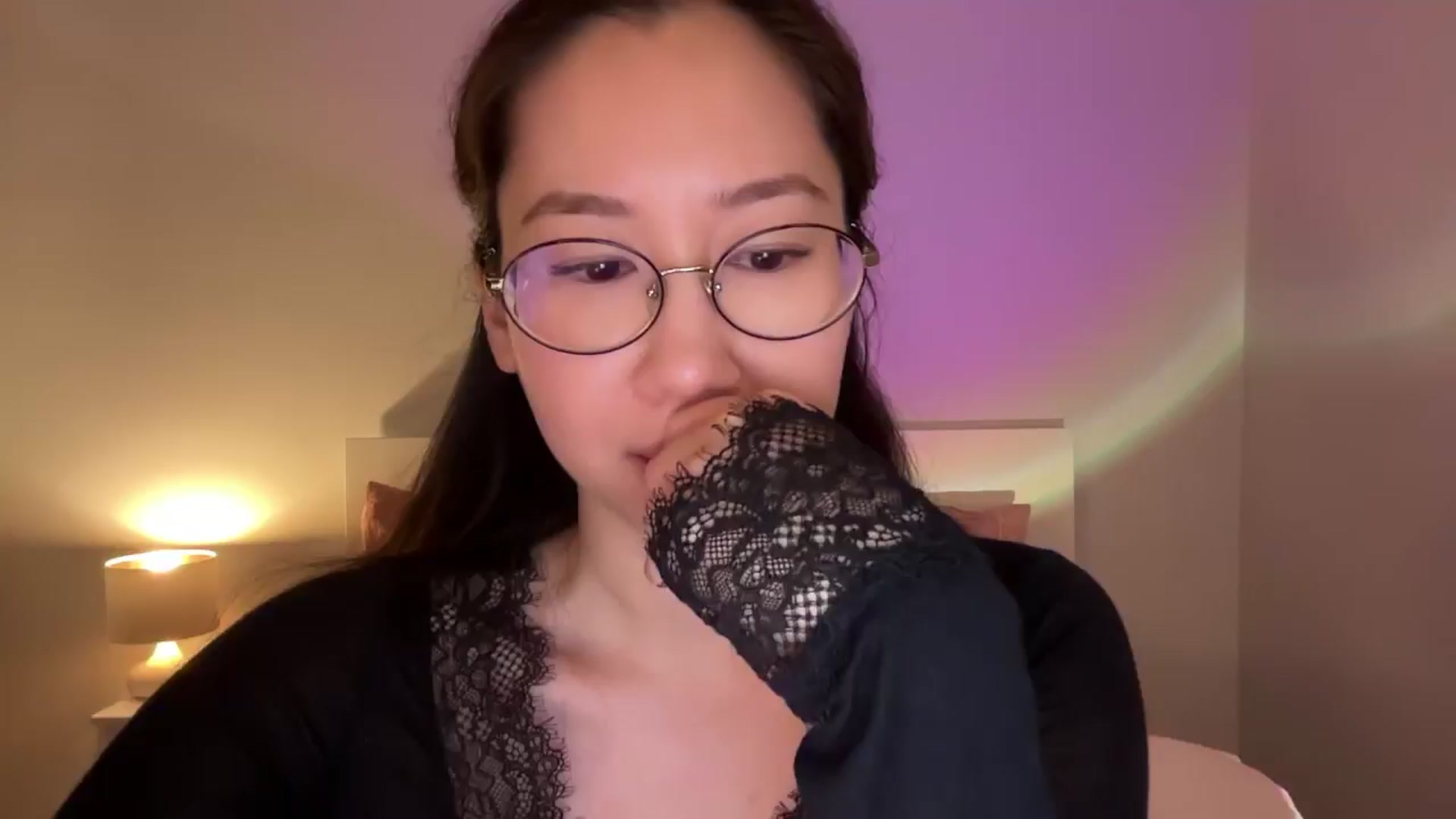 Gallery image thumbnail from cute_asian69's myfreecams stream on, 01/26/2026, 04:18 image 11 of 20