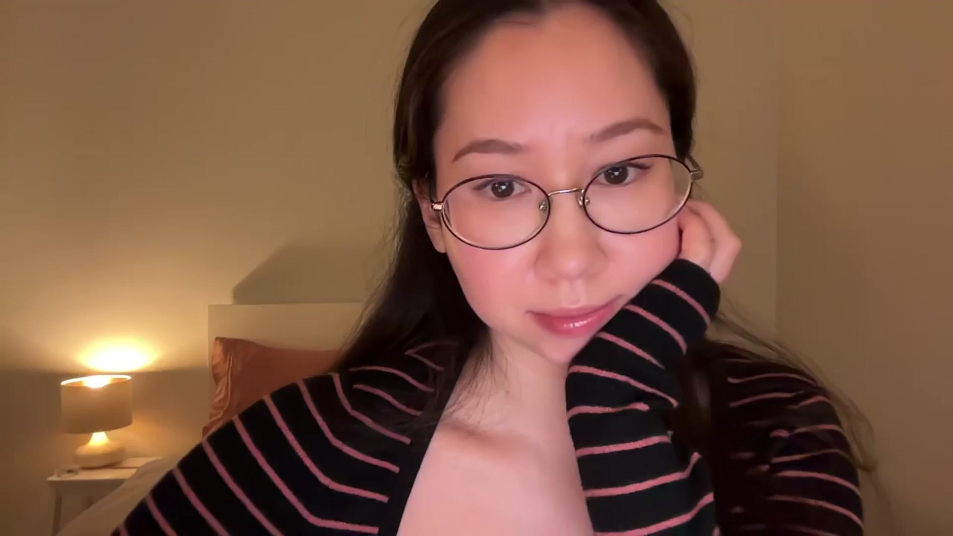 Gallery image thumbnail from cute_asian69's myfreecams stream on, 02/16/2026, 24:03 image 16 of 20