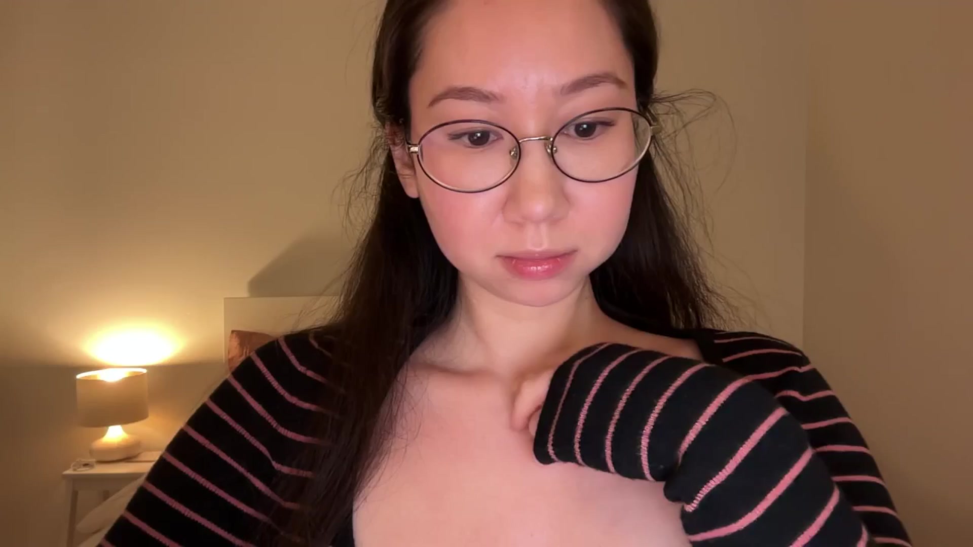 Gallery image thumbnail from cute_asian69's myfreecams stream on, 02/16/2026, 24:03 image 12 of 20