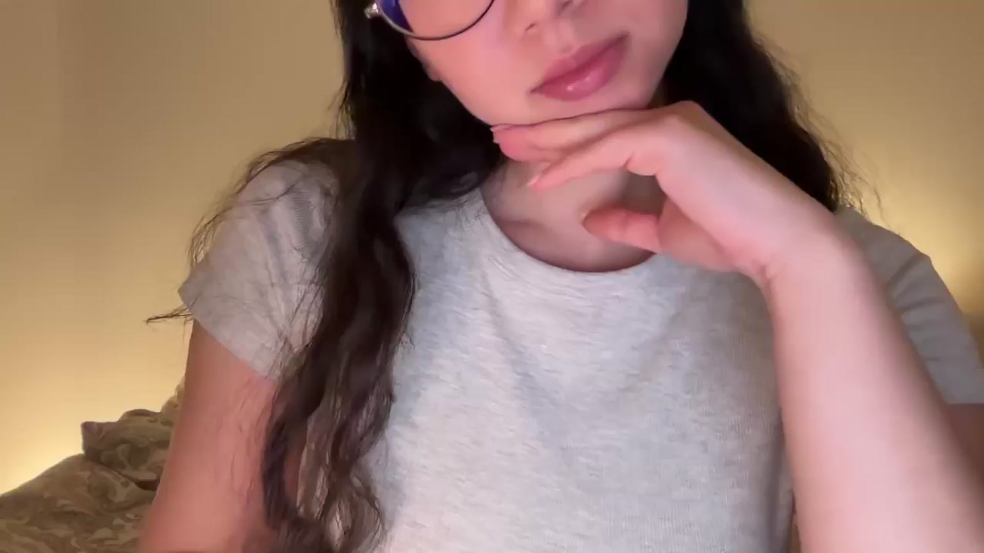 Gallery image thumbnail from cute_asian69's myfreecams stream on, 03/24/2026, 18:22 image 12 of 20