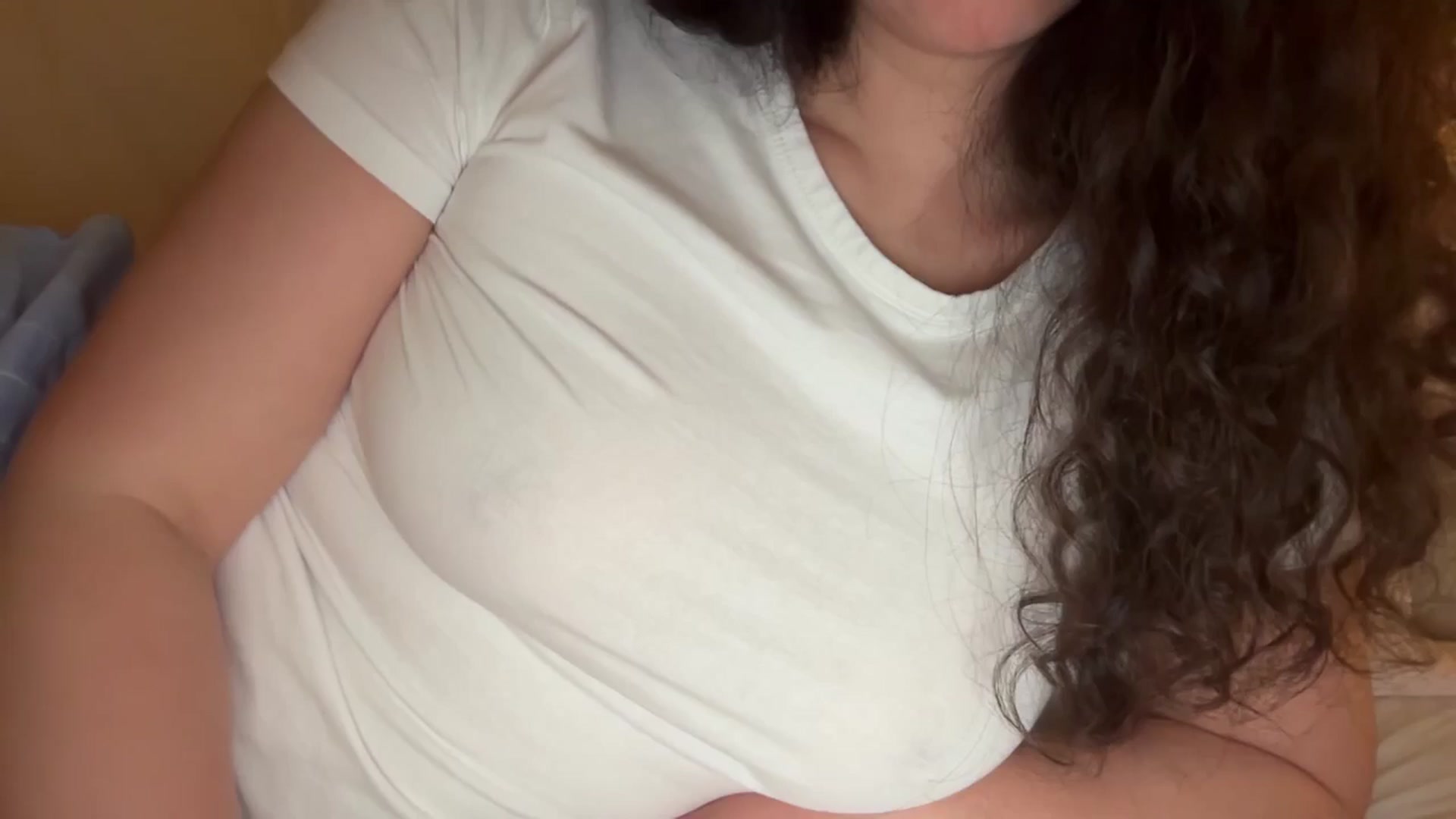Gallery image thumbnail from cute_asian69's myfreecams stream on, 05/02/2026, 02:47 image 10 of 20