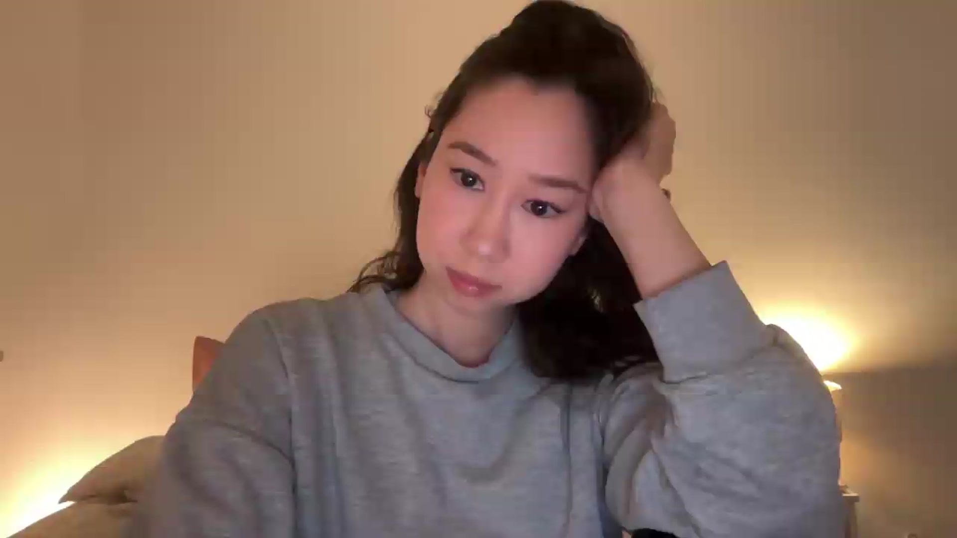 Gallery image thumbnail from cute_asian69's myfreecams stream on, 05/09/2026, 17:48 image 1 of 20