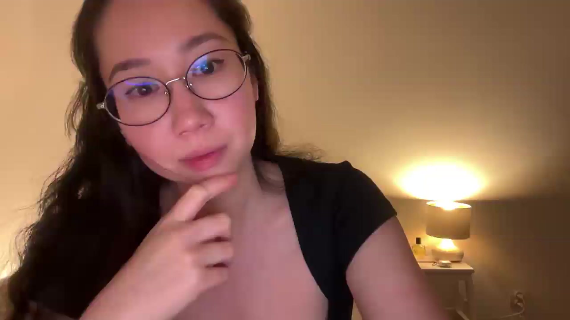 Gallery image thumbnail from cute_asian69's myfreecams stream on, 05/18/2026, 02:24 image 1 of 20