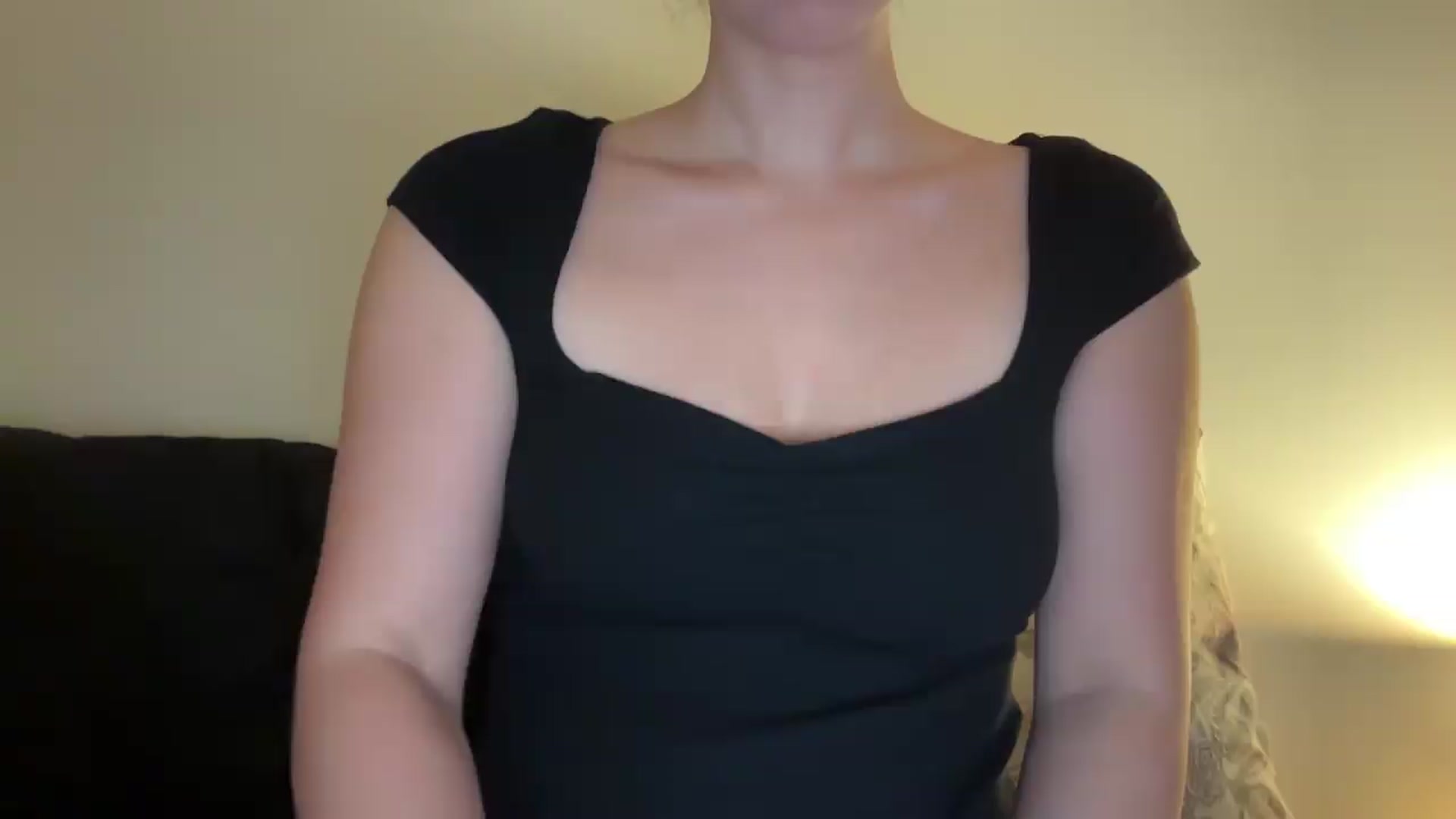 Gallery image thumbnail from cute_asian69's myfreecams stream on, 07/05/2026, 20:02 image 1 of 20