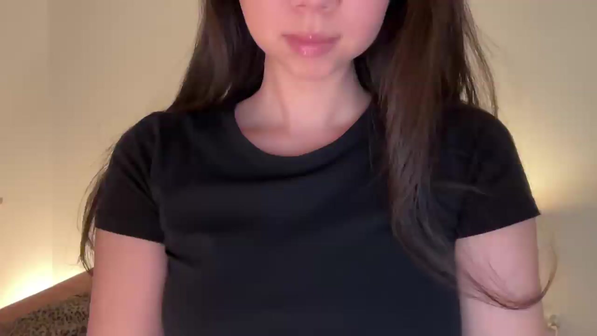 Gallery image thumbnail from cute_asian69's myfreecams stream on, 07/08/2026, 14:56 image 15 of 20