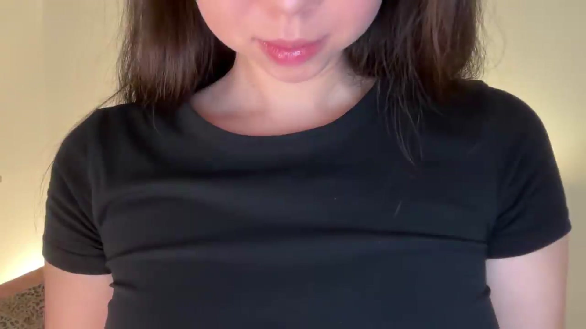 Gallery image thumbnail from cute_asian69's myfreecams stream on, 07/08/2026, 15:44 image 8 of 20