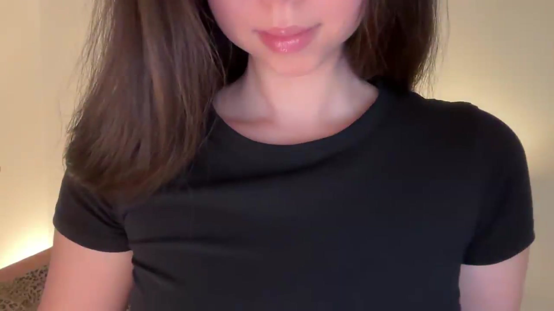 Gallery image thumbnail from cute_asian69's myfreecams stream on, 07/08/2026, 15:44 image 12 of 20