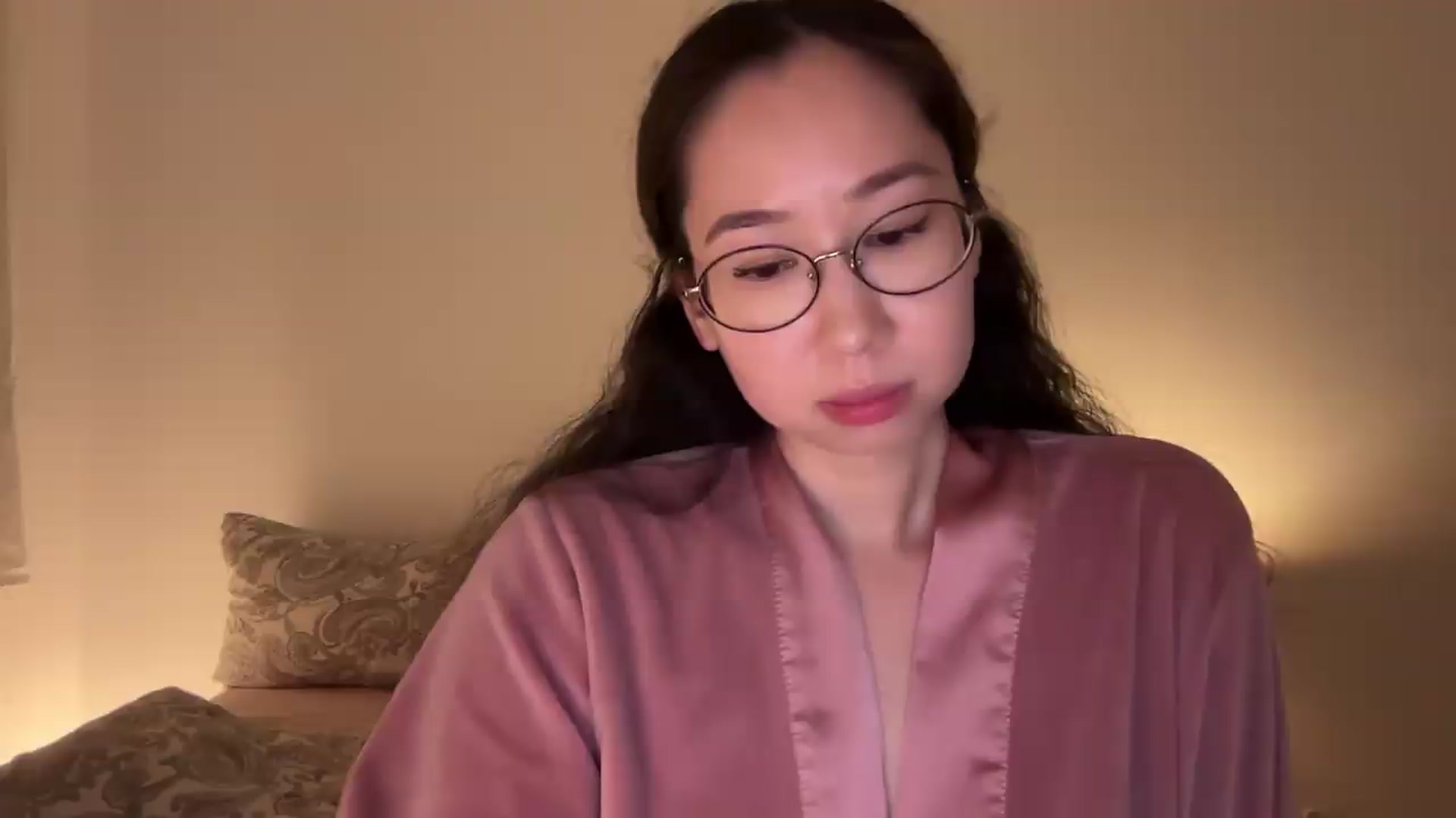 Gallery image thumbnail from cute_asian69's myfreecams stream on, 07/31/2026, 04:11 image 5 of 20