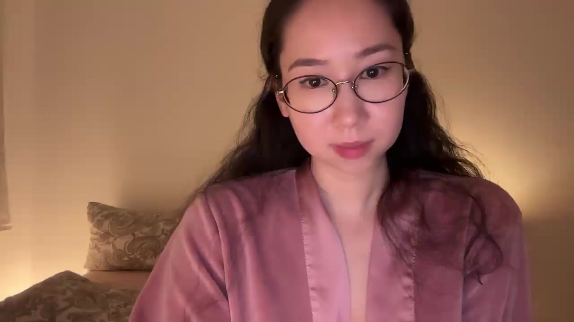Gallery image thumbnail from cute_asian69's myfreecams stream on, 07/31/2026, 04:11 image 4 of 20