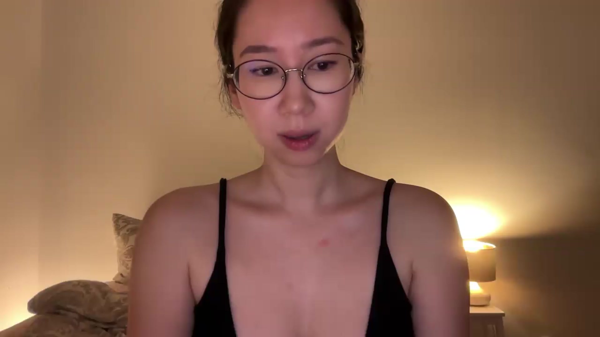 Gallery image thumbnail from cute_asian69's myfreecams stream on, 08/01/2026, 02:44 image 19 of 20