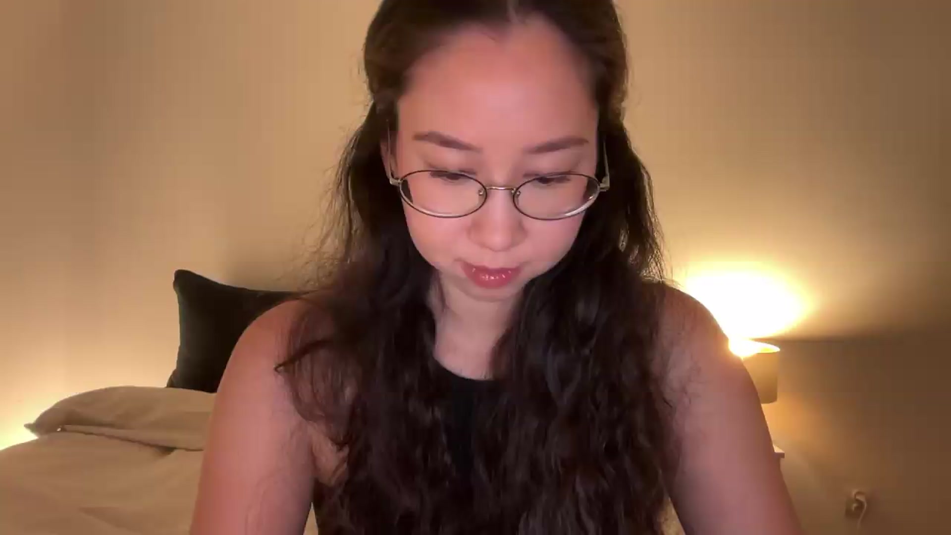 Gallery image thumbnail from cute_asian69's myfreecams stream on, 08/23/2026, 24:06 image 6 of 20