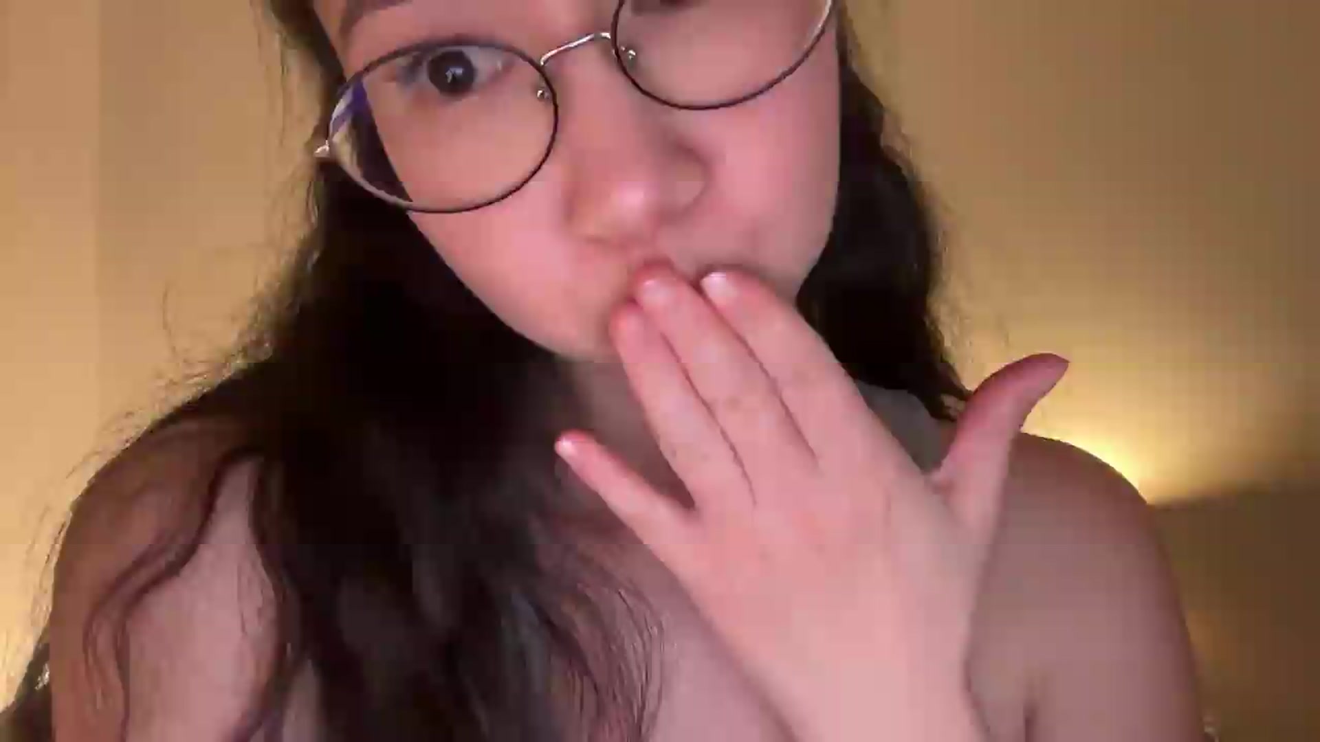 Gallery image thumbnail from cute_asian69's myfreecams stream on, 09/09/2026, 02:07 image 13 of 20