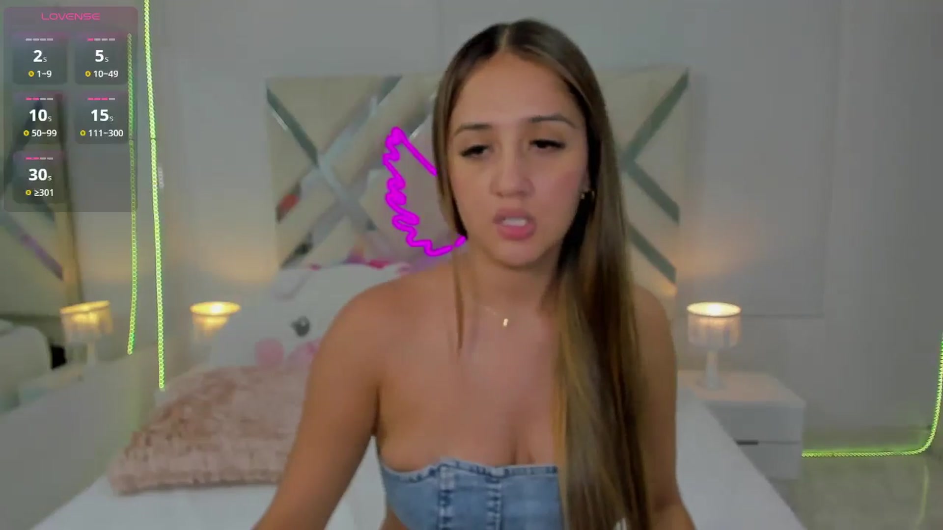 Gallery image thumbnail from cute_desiree's myfreecams stream on, 10/22/2025, 23:07 image 15 of 20