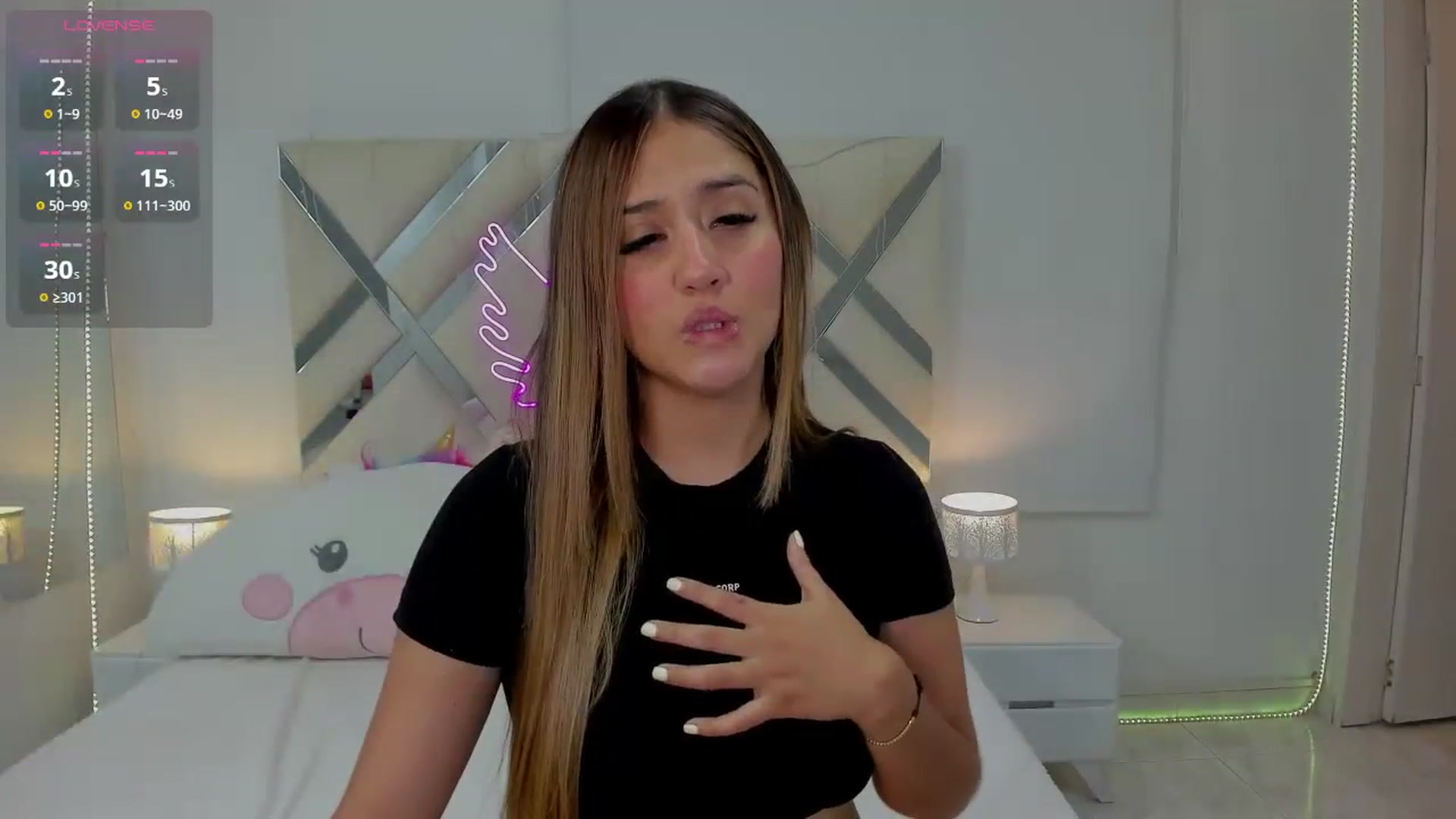 Gallery image thumbnail from cute_desiree's myfreecams stream on, 10/24/2025, 22:55 image 11 of 20